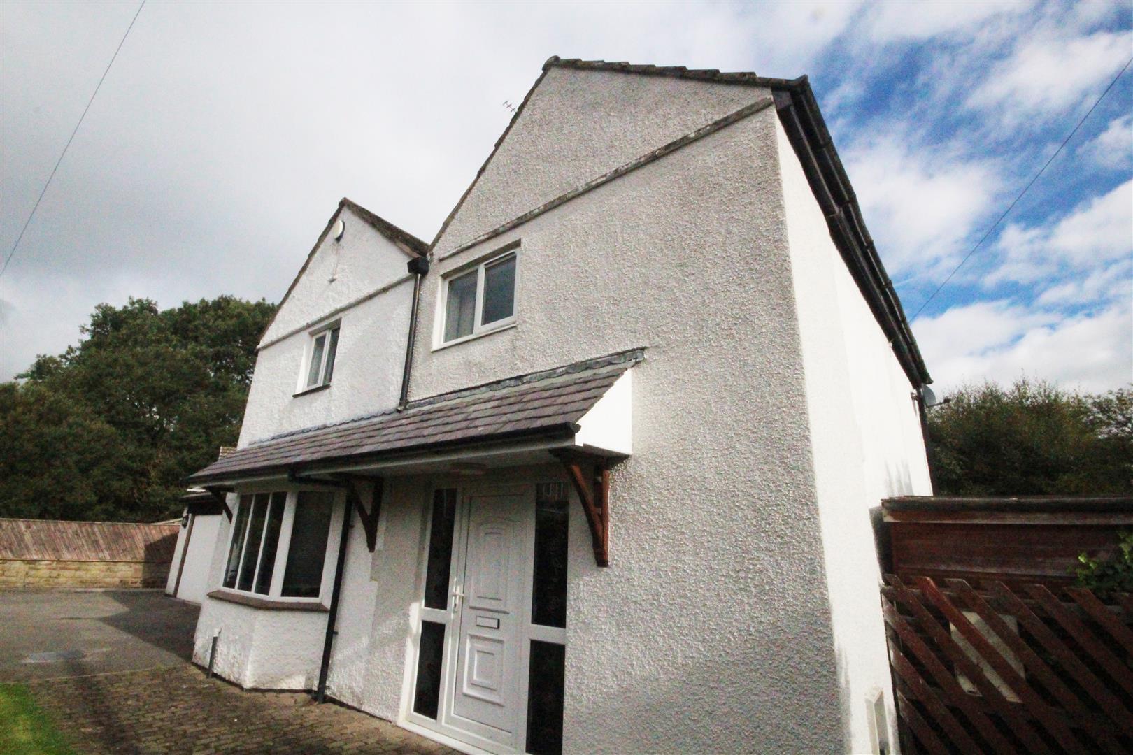 4 bedroom detached house SSTC in Foulridge, Colne - IMG_9099.jpg